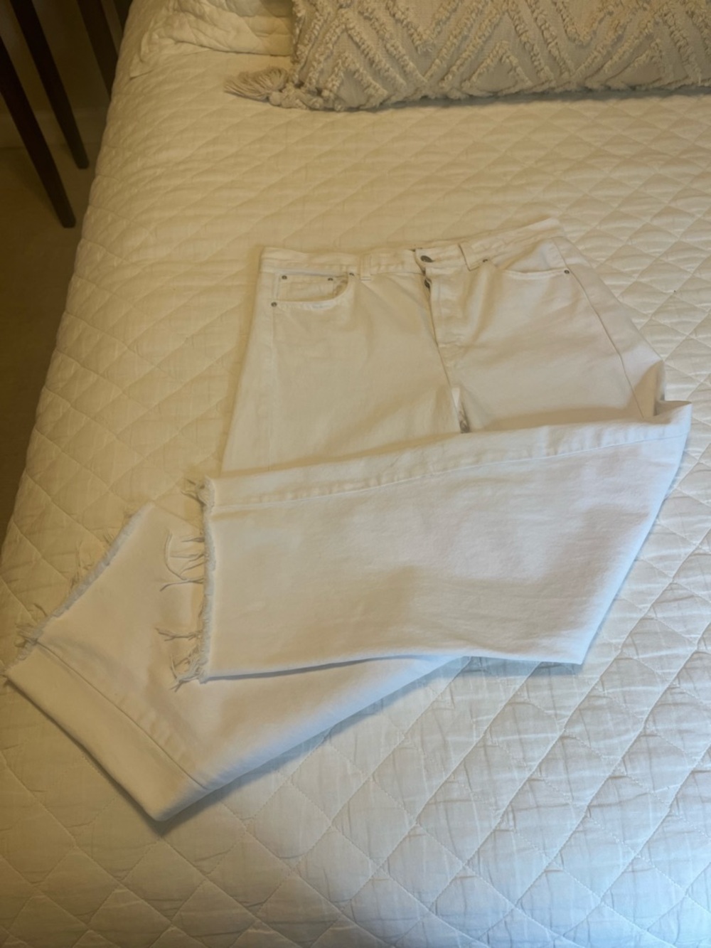 White Madewell Pieced Barrel-Leg Raw Hem Jeans